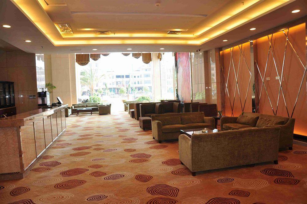New Cozy Harbour Hotel Nanning Bagian luar foto